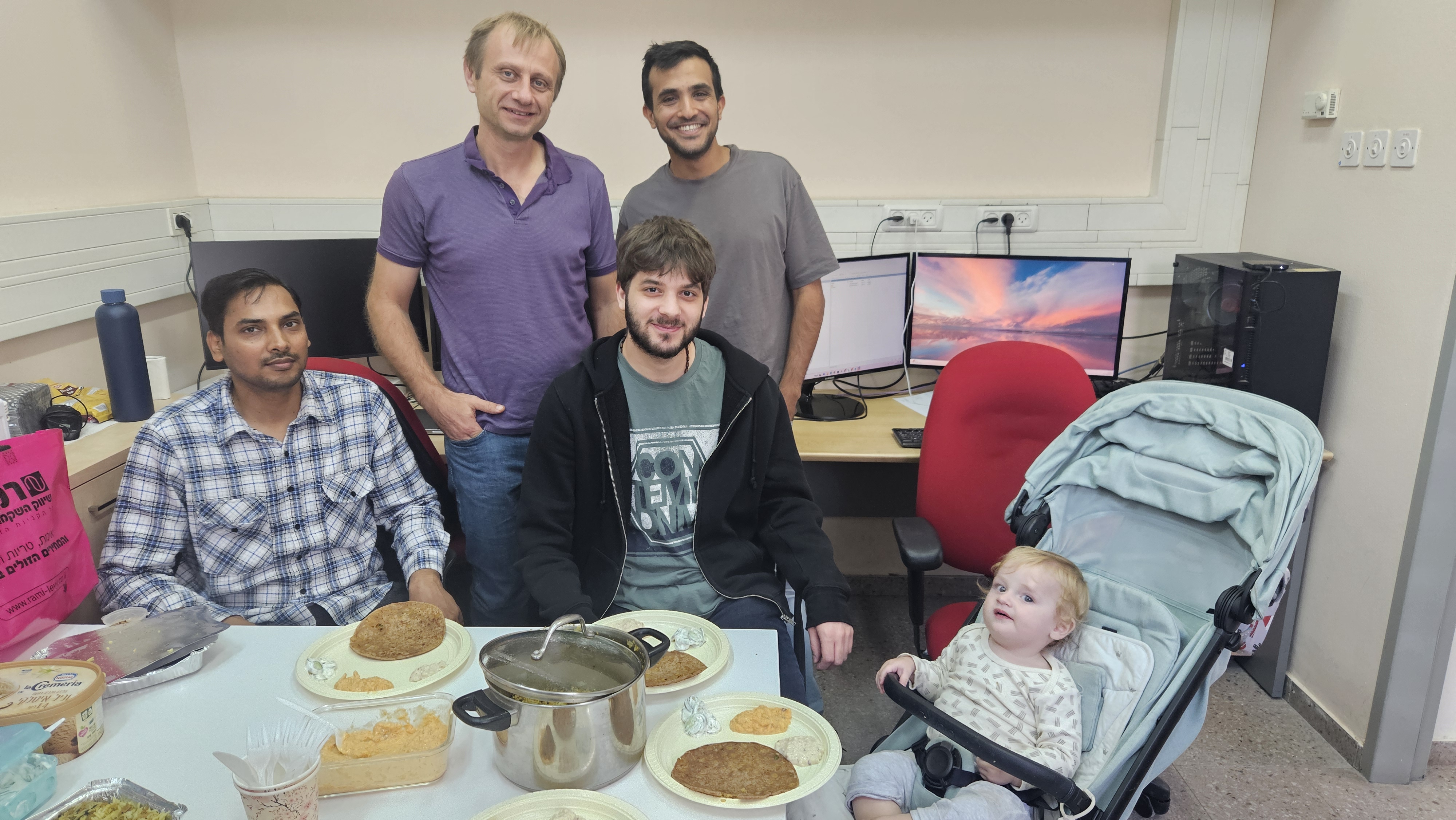 Tasting Indian food in the lab - photo 2